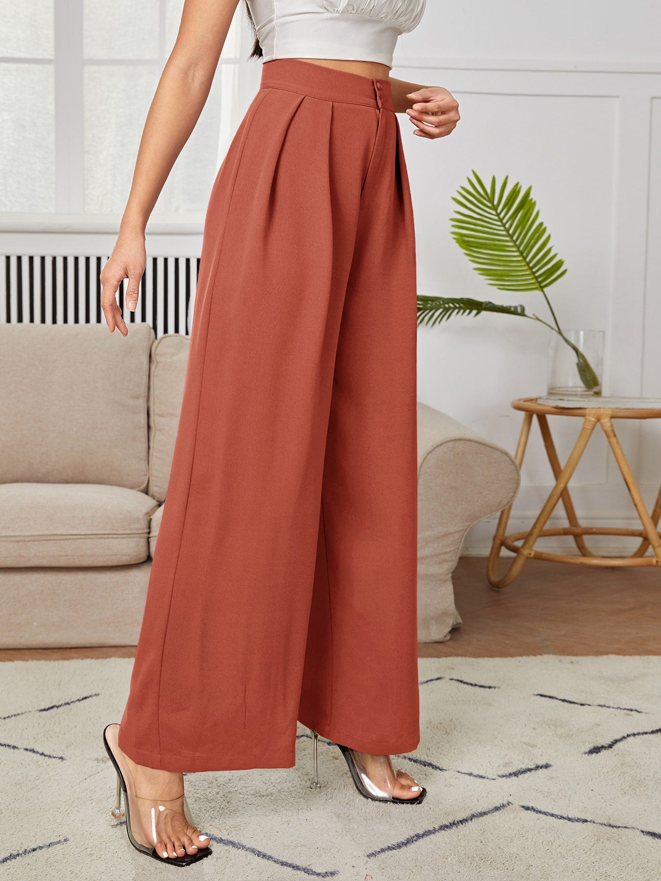 Calça Julian De Cintura Alta Com Detalhes Plissados e Pernas Largas - Tiffani Moda Feminina