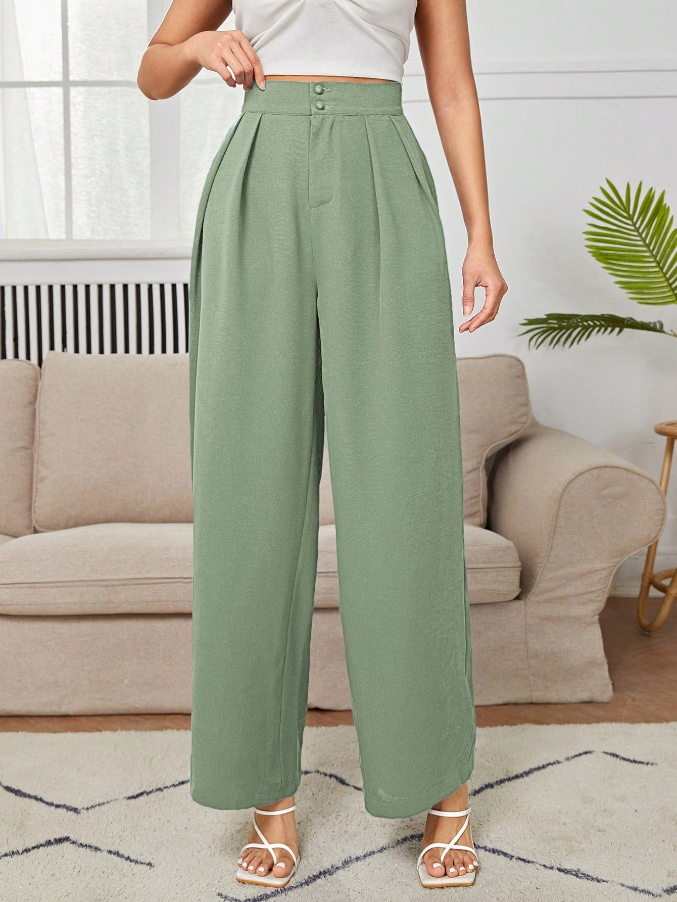 Calça Julian De Cintura Alta Com Detalhes Plissados e Pernas Largas - Tiffani Moda Feminina
