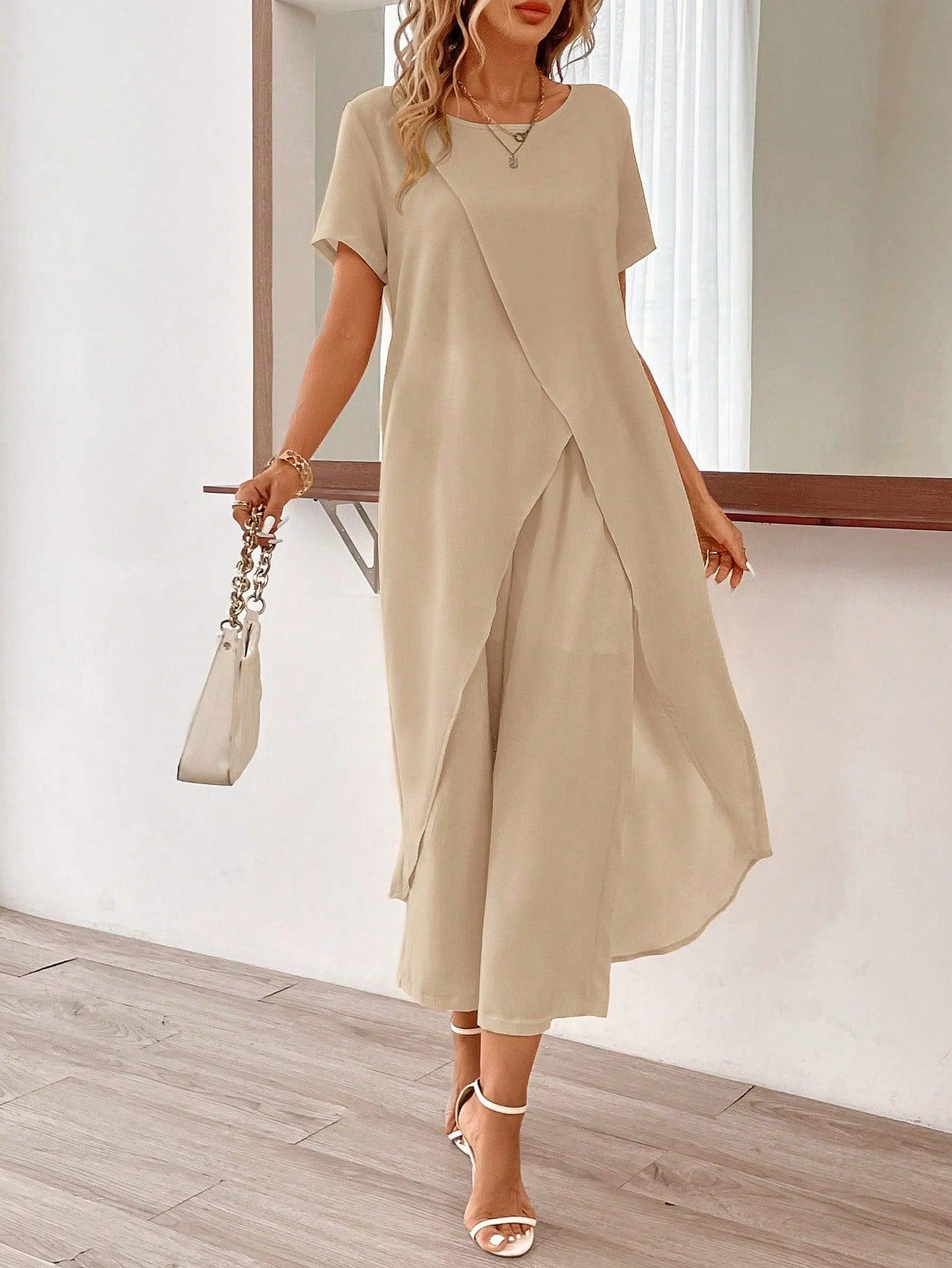 Macacão Clasiic Mangas Curtas Com Decote Redondo E Calças Retas - Tiffani Moda Feminina