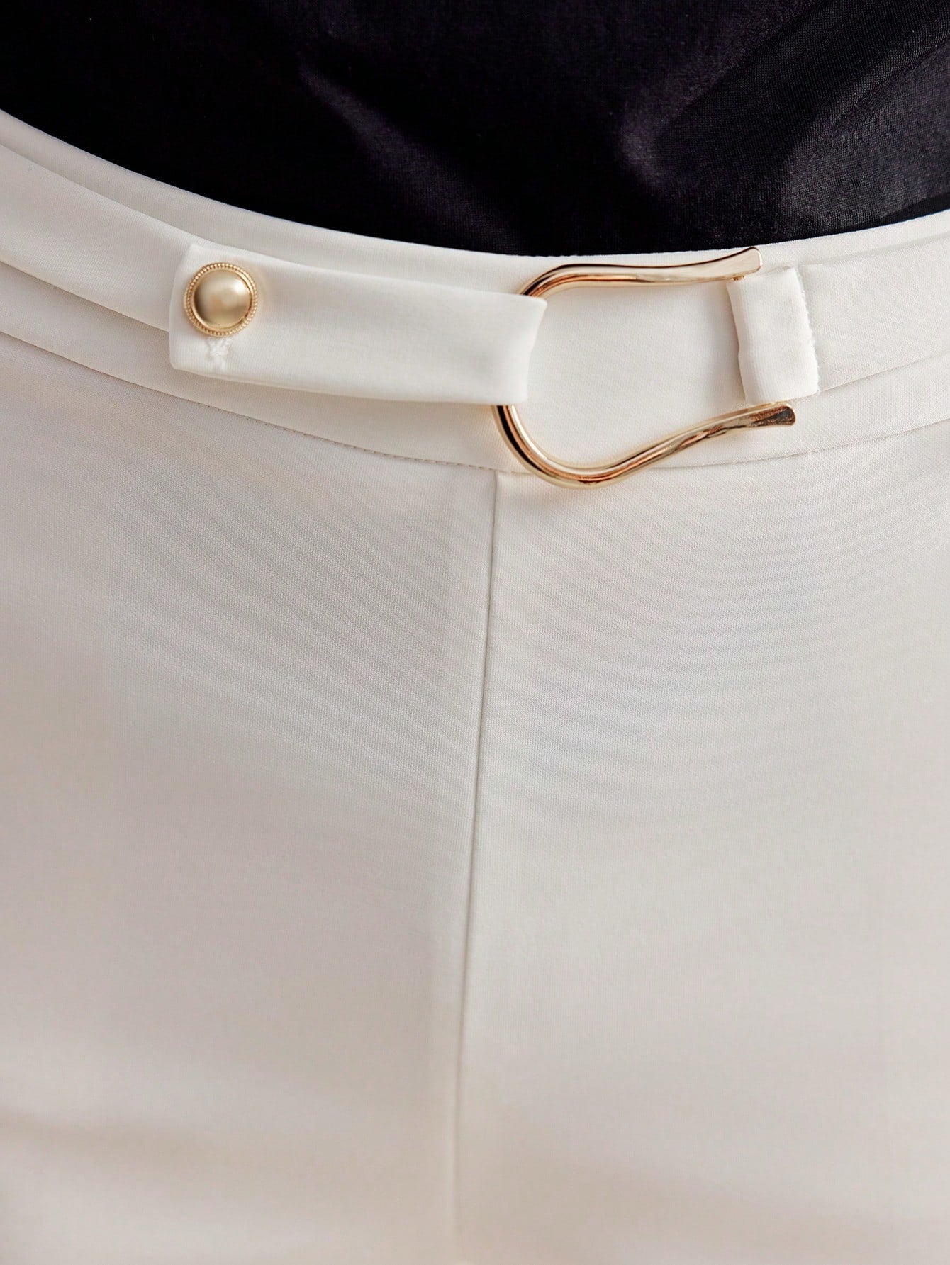 Calça Julya PREMIUM com cinto de fivela