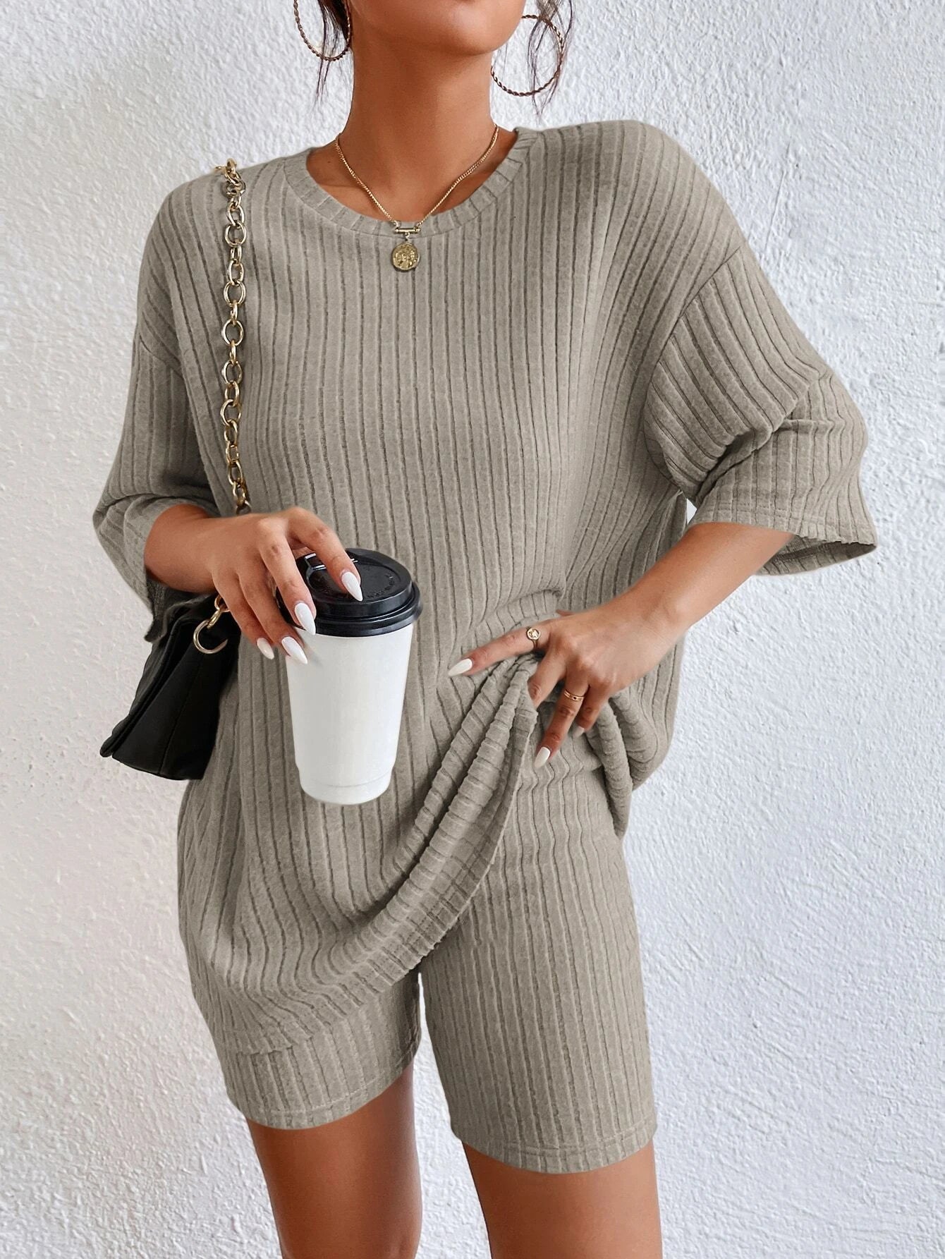 Conjunto Blusa e Bermudas de Malha canelada - Tiffani Moda Feminina