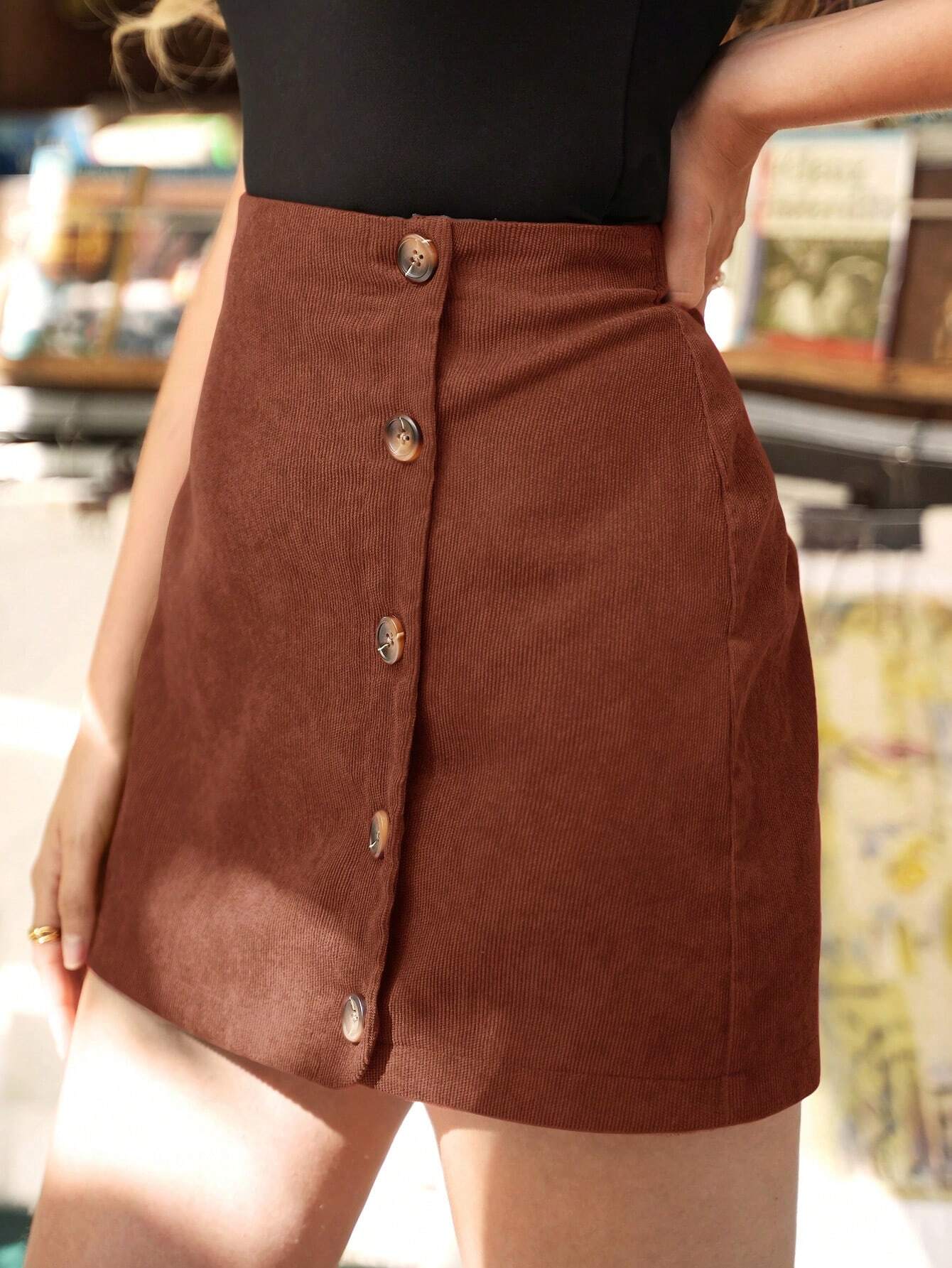 Saia Sofisticação Midi Com Detalhe De Botões Laterais - Tiffani Moda Feminina