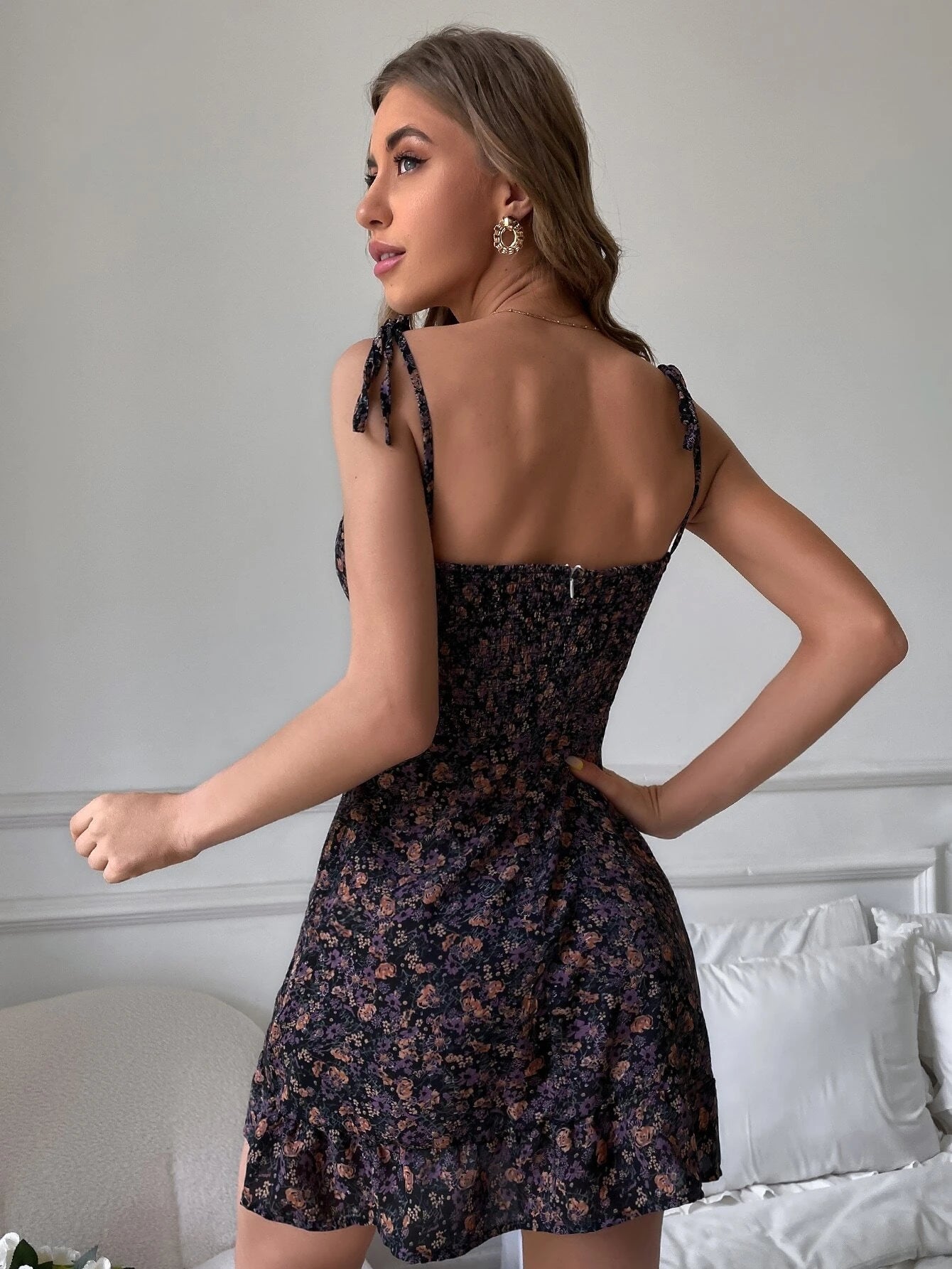 Vestido Belly Curto Black Elegance - Tiffani Moda Feminina