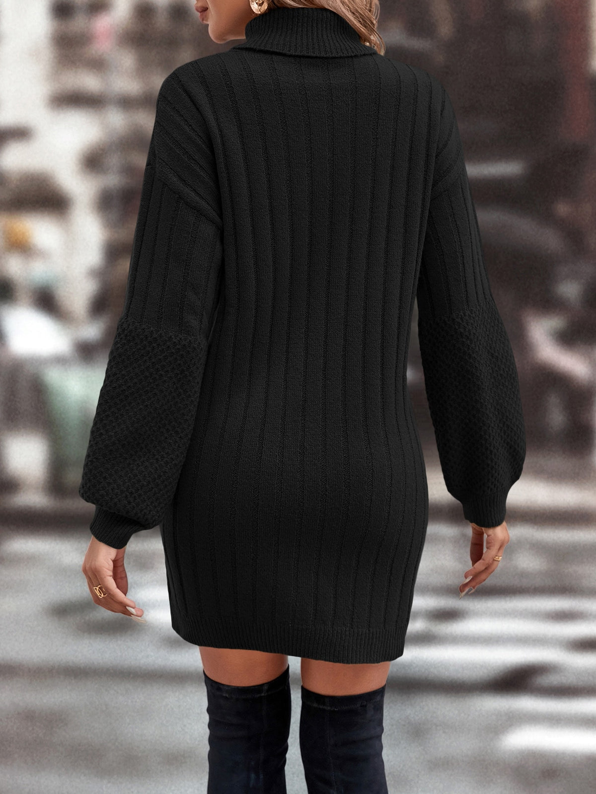 Vestido Suéter Monique De Gola Alta E Ombro Caído