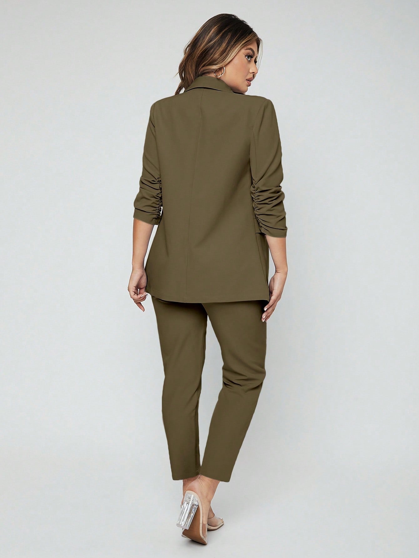 Terno Elegância Patricia Mell