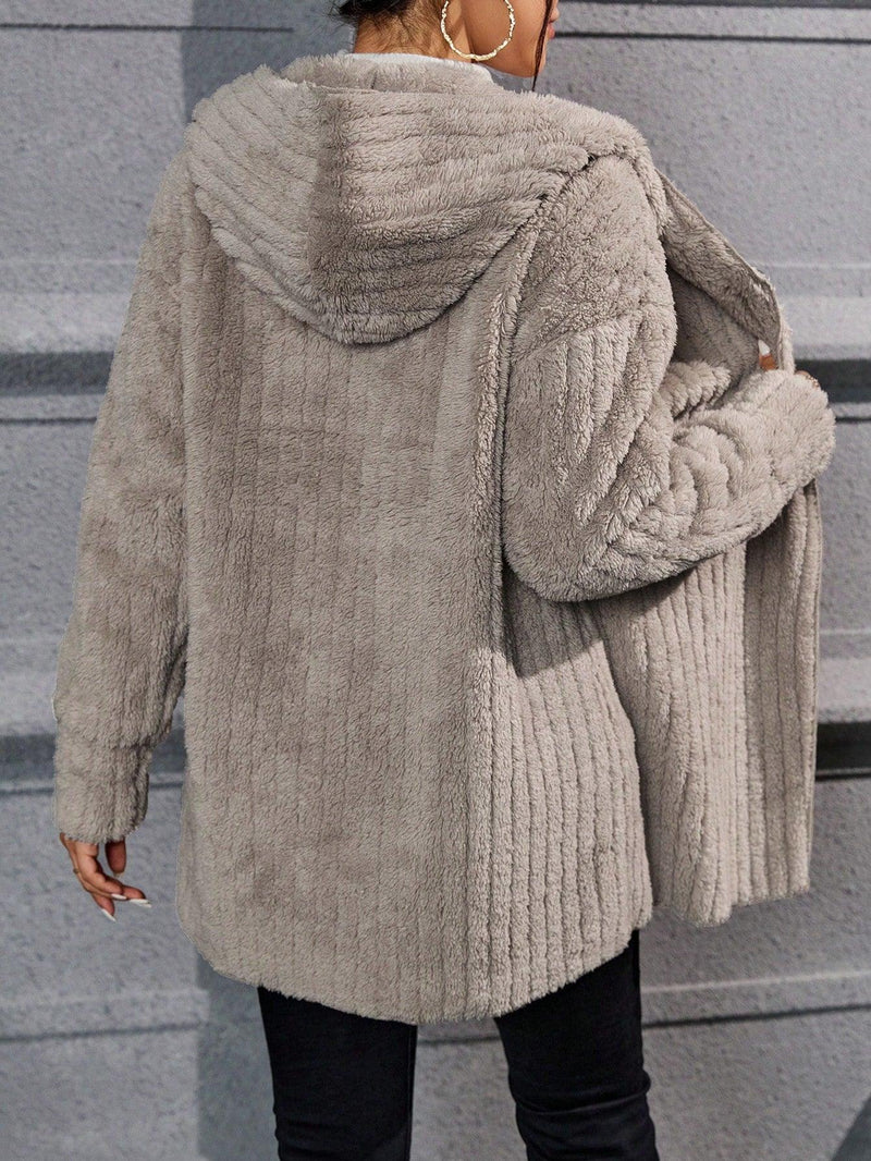 Casaco Bruma Elegante De Pelúcia Com Capuz Feminina - Tiffani Moda Feminina