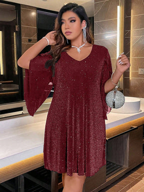 Vestido Ashley Plus Size com Decote Em V