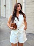 Conjunto Tiffani short médio e colete em alfaiataria
