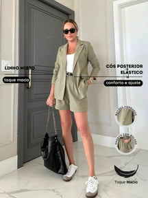Conjunto Moderninha Alfaiataria de Linho com Blazer e Shorts