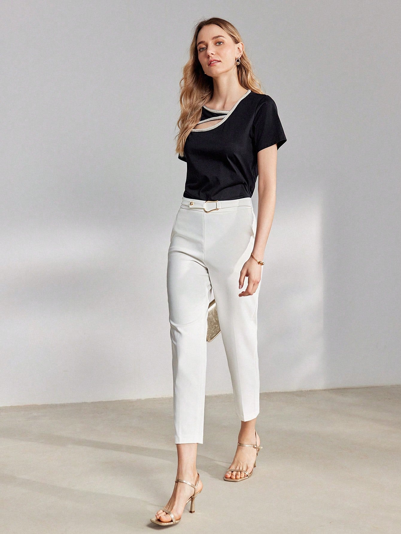 Calça Julya PREMIUM com cinto de fivela