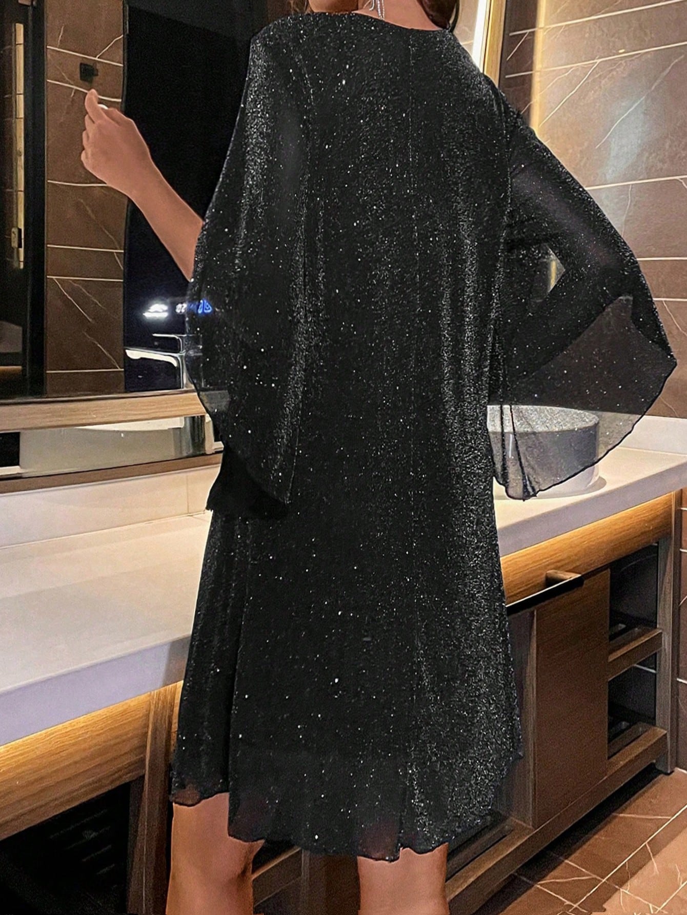 Vestido Ashley com Decote Em V