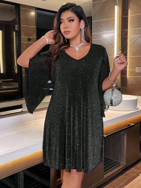 Vestido Ashley Plus Size com Decote Em V