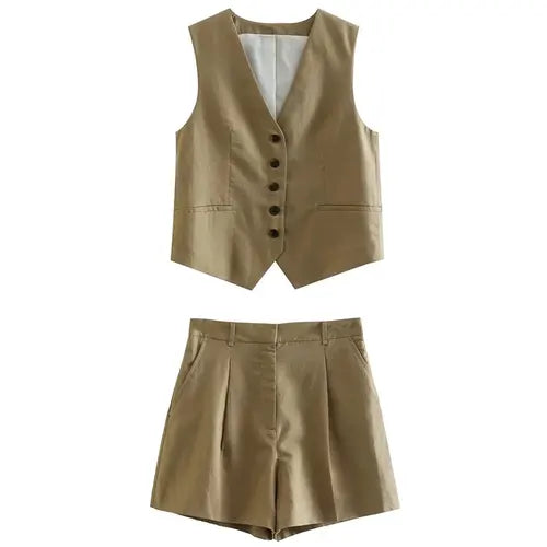 Conjunto Tiffani short médio e colete em alfaiataria