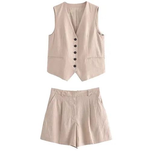 Conjunto Tiffani short médio e colete em alfaiataria