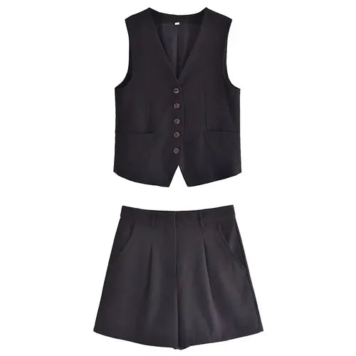 Conjunto Tiffani short médio e colete em alfaiataria