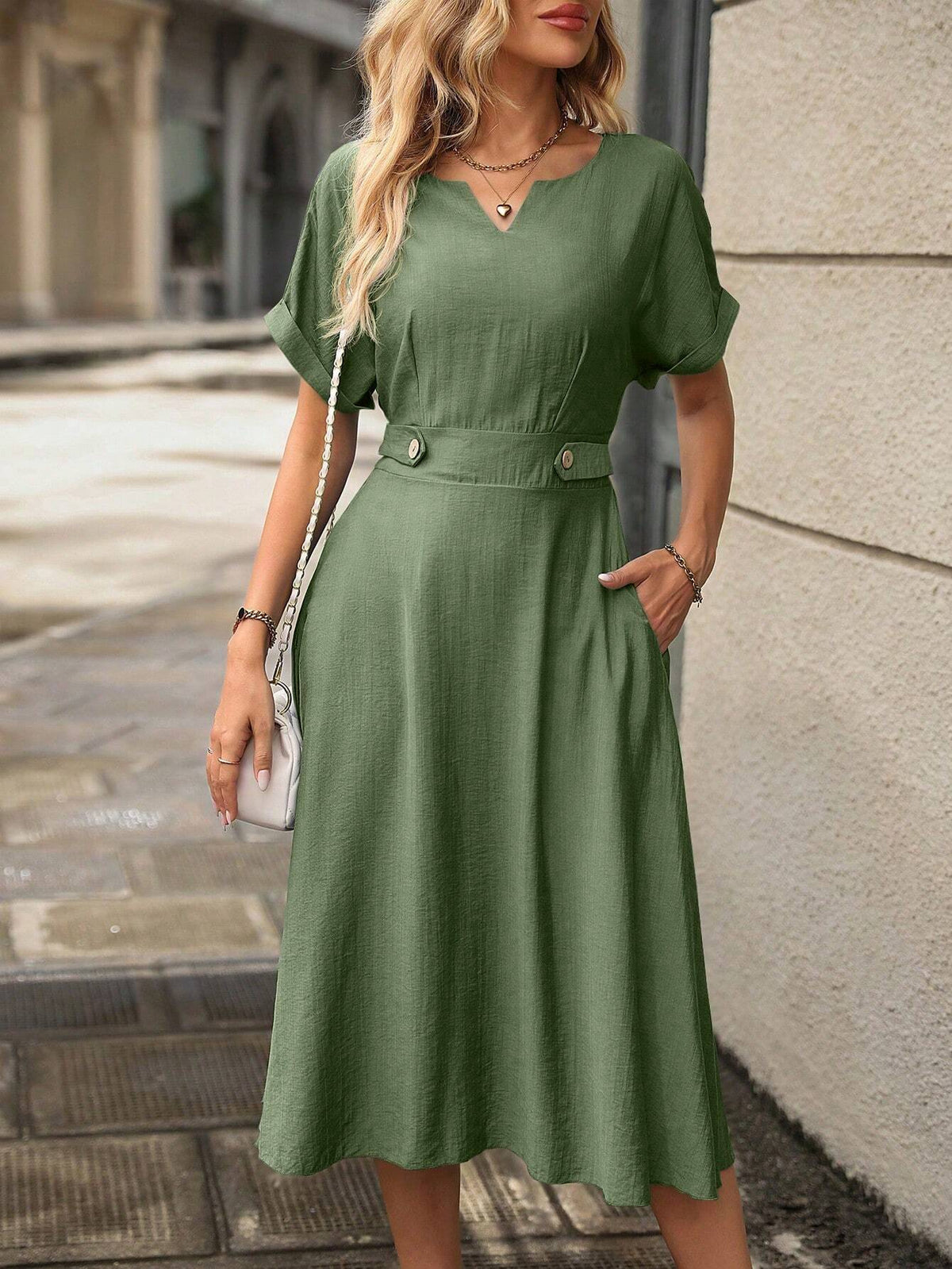 Vestido Classico com Detalhe De Botão - Tiffani Moda Feminina