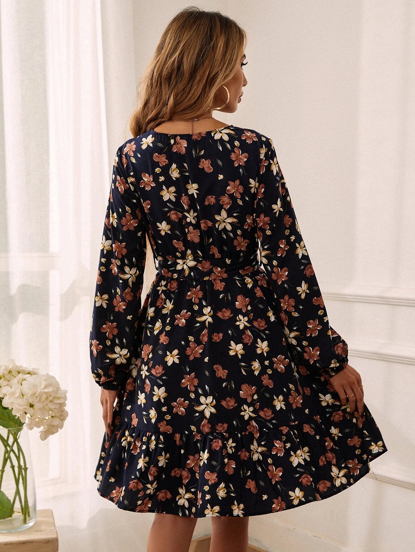 Vestido com estampa floral com cinto - Tiffani Moda Feminina