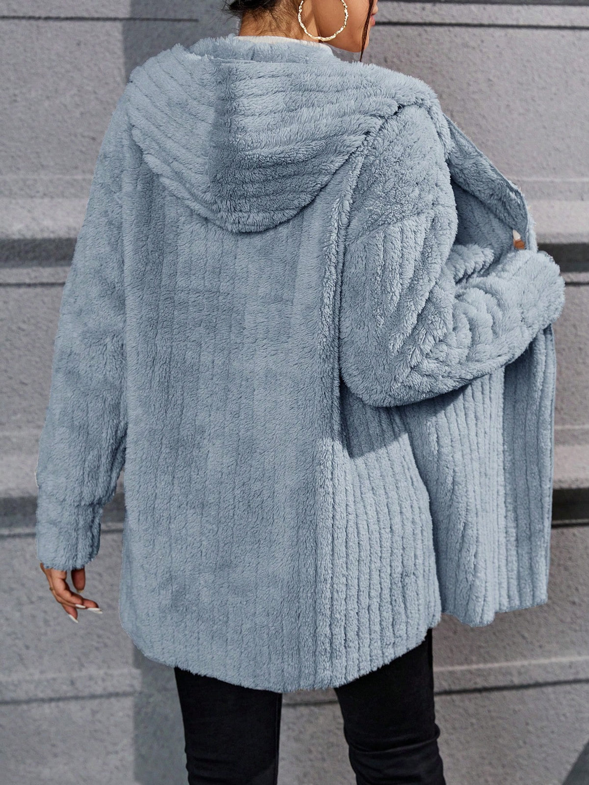Casaco Bruma Elegante De Pelúcia Com Capuz Feminina