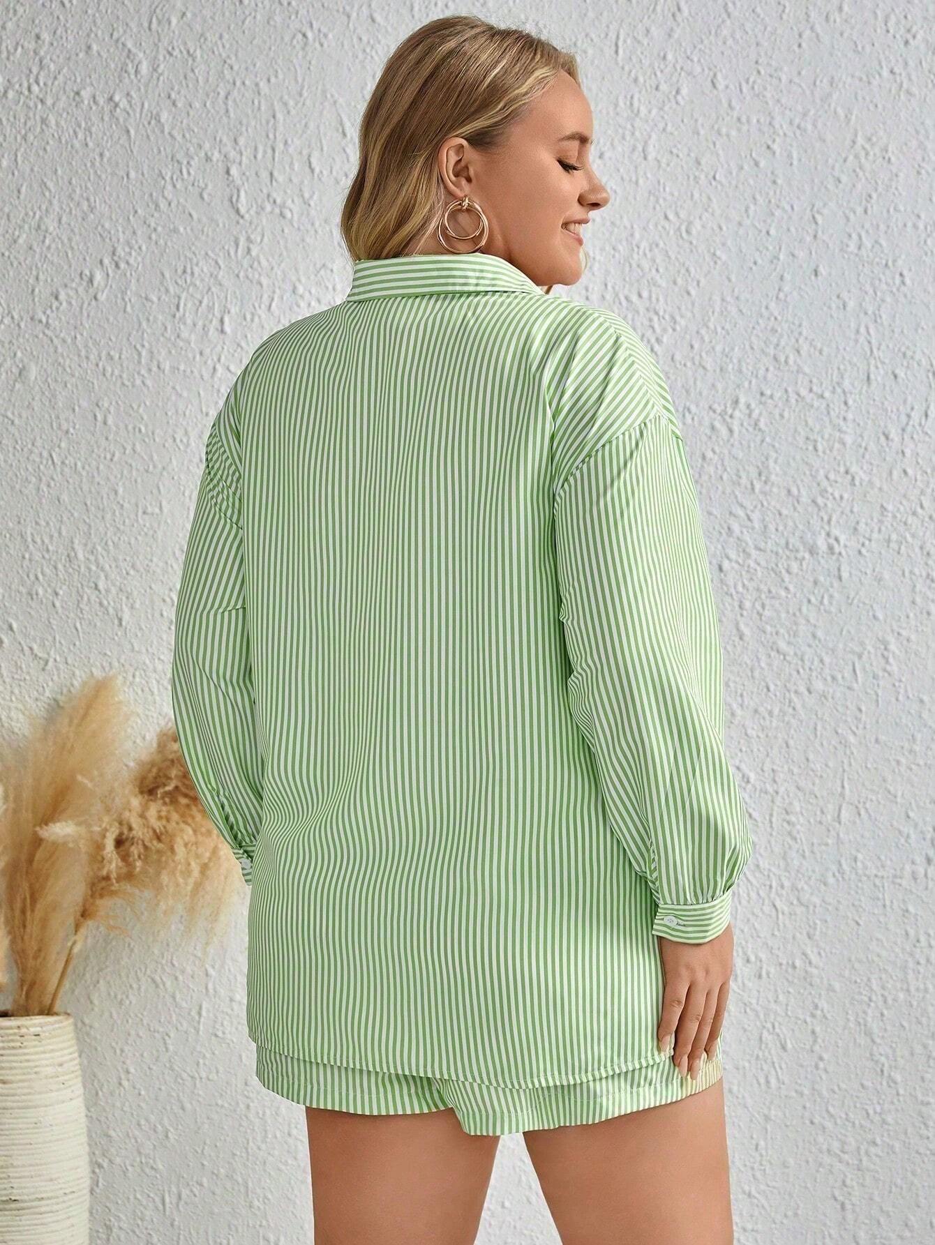 Camiseta & Shorts Plus-Size Impressão Listrada - Tiffani Moda Feminina