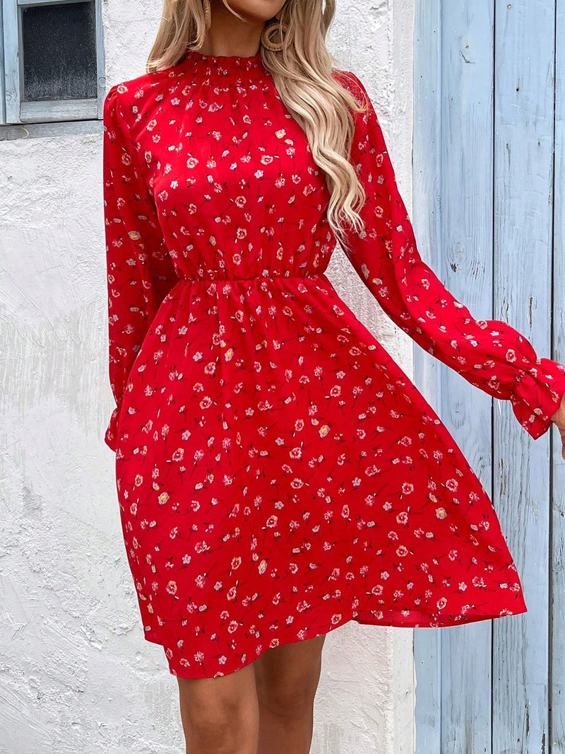 Vestido Elegância Flor de Outono de Manga Longa
