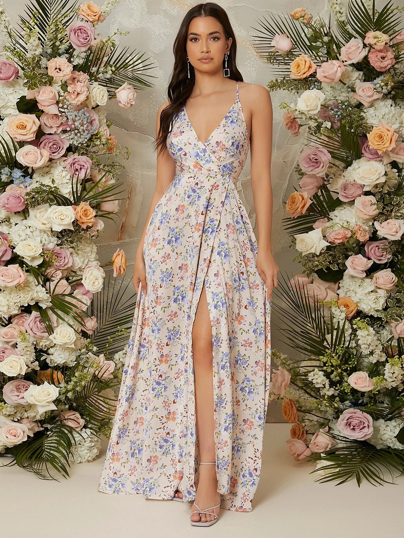 Vestido Elegância Floral - Tiffani Moda Feminina