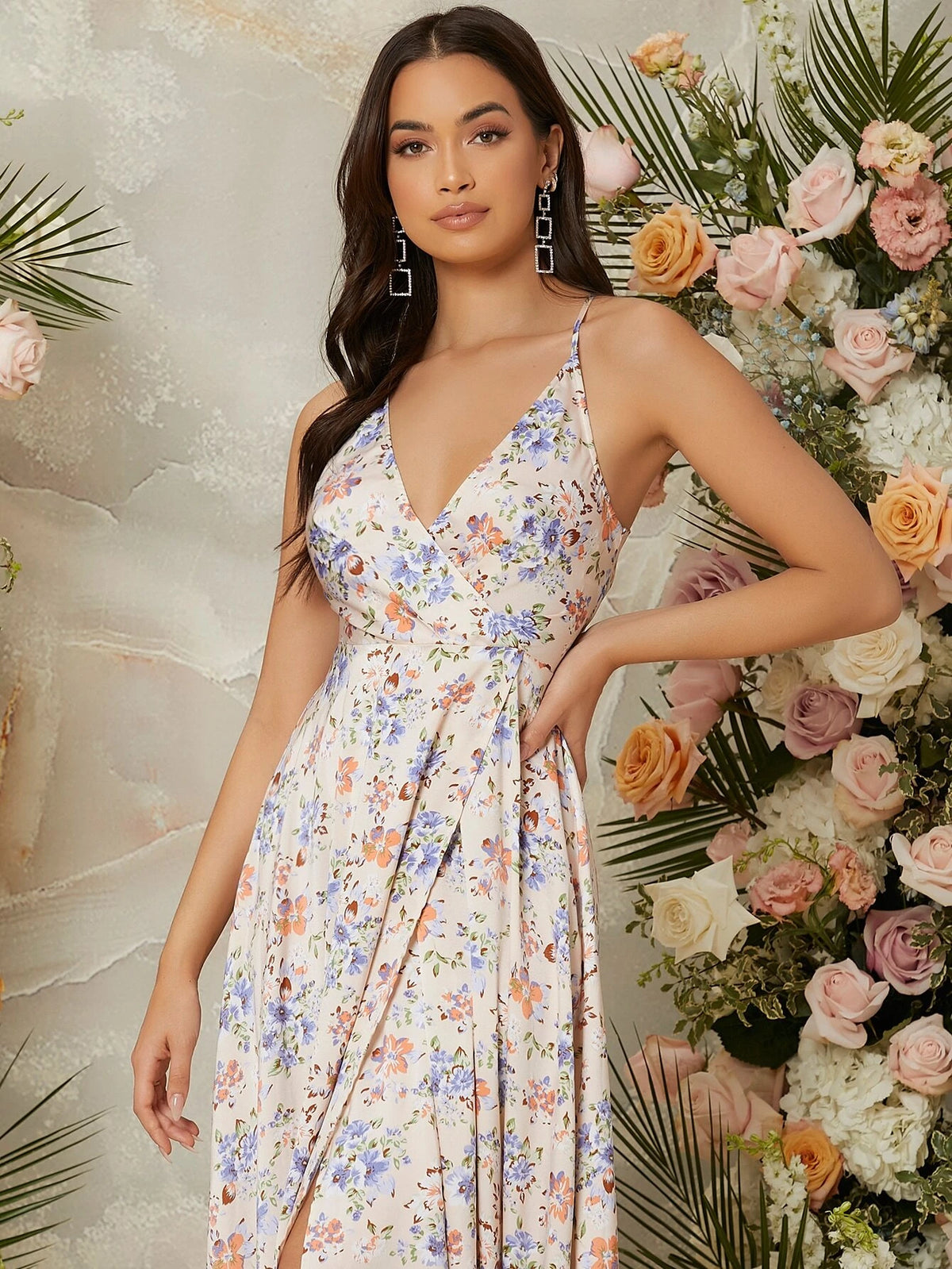 Vestido Elegância Floral - Tiffani Moda Feminina