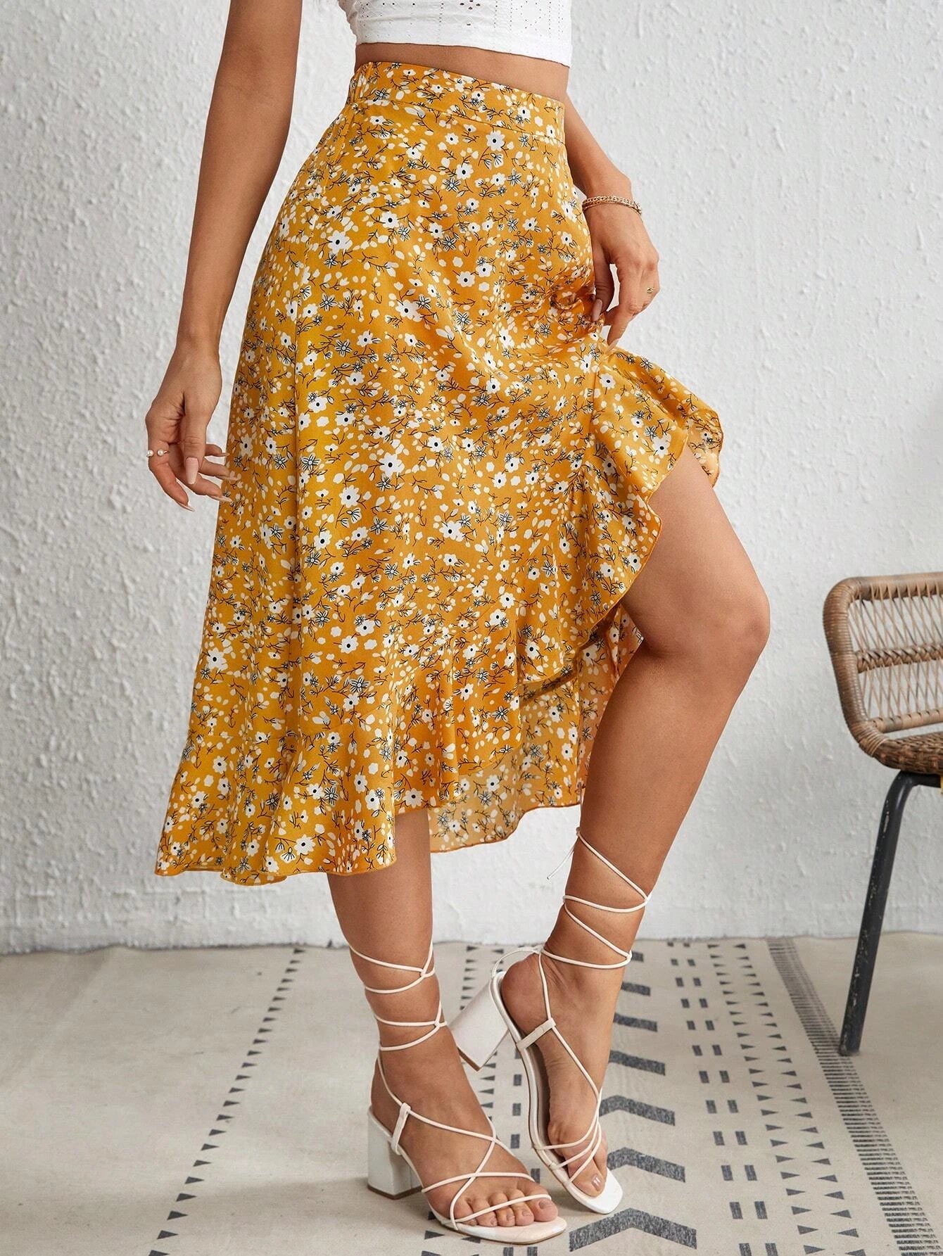 Saia Flor de Cetim - Tiffani Moda Feminina