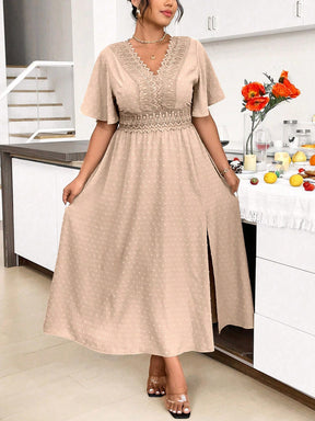 Vestido Vivar Manga Curta Com Renda E Babados