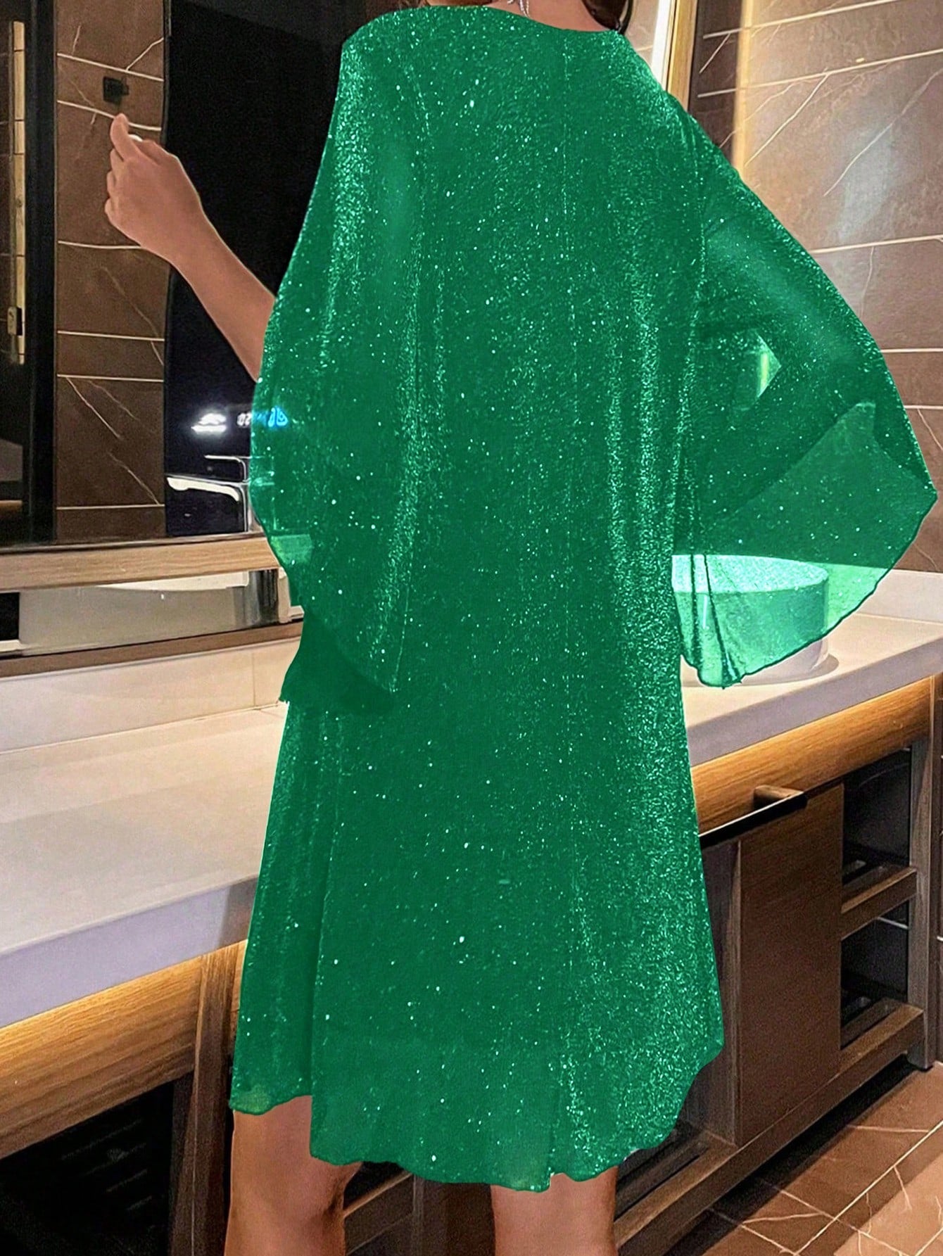 Vestido Ashley com Decote Em V