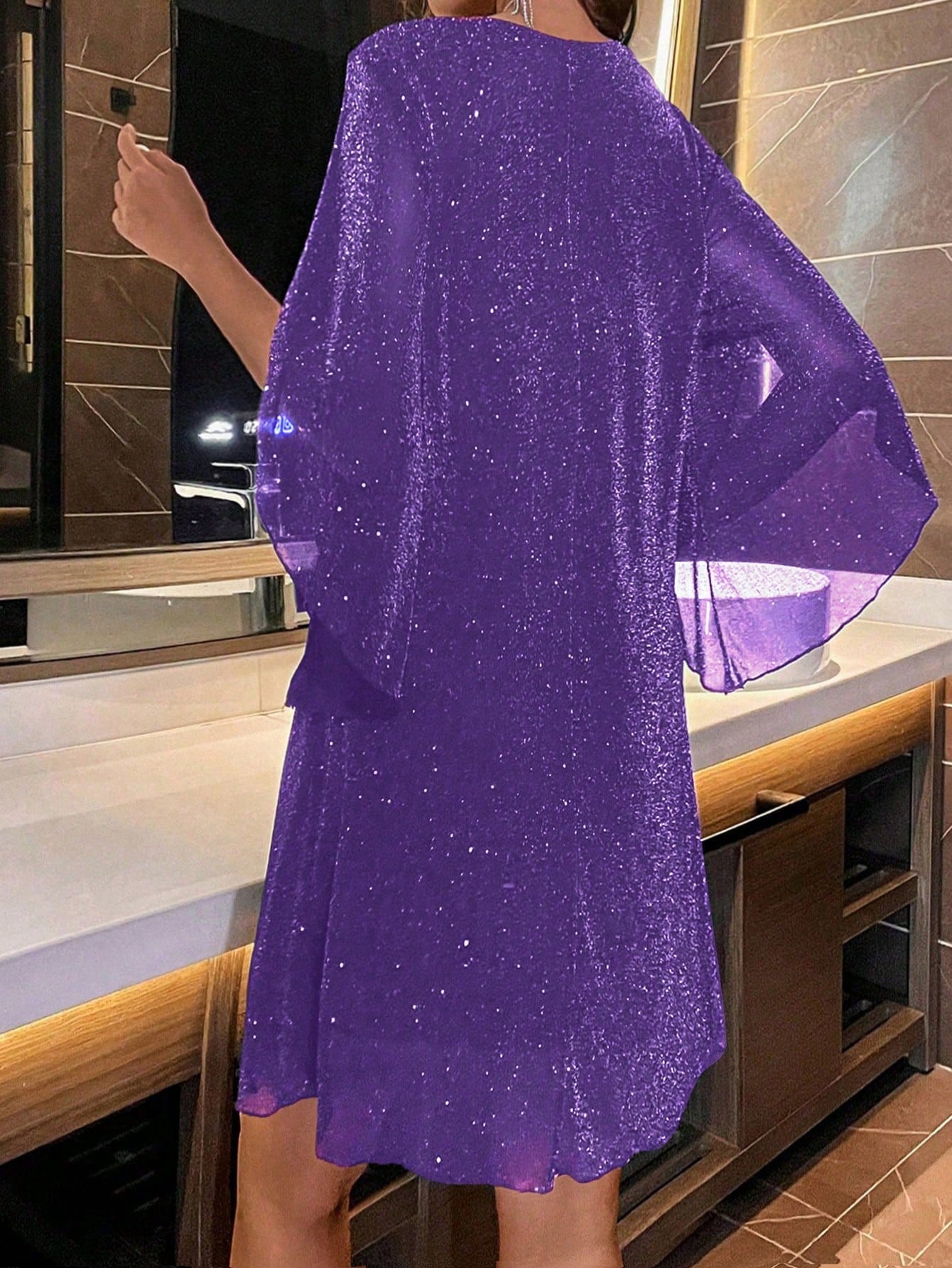 Vestido Ashley com Decote Em V
