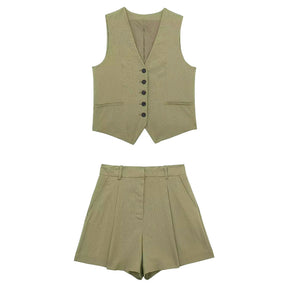 Conjunto Tiffani short médio e colete em alfaiataria